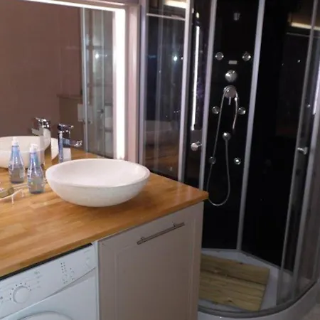 Apartment Grau D'agde : Climatise 2 A 20m De La - Fr-1-423-172 Le Grau-d'Agde